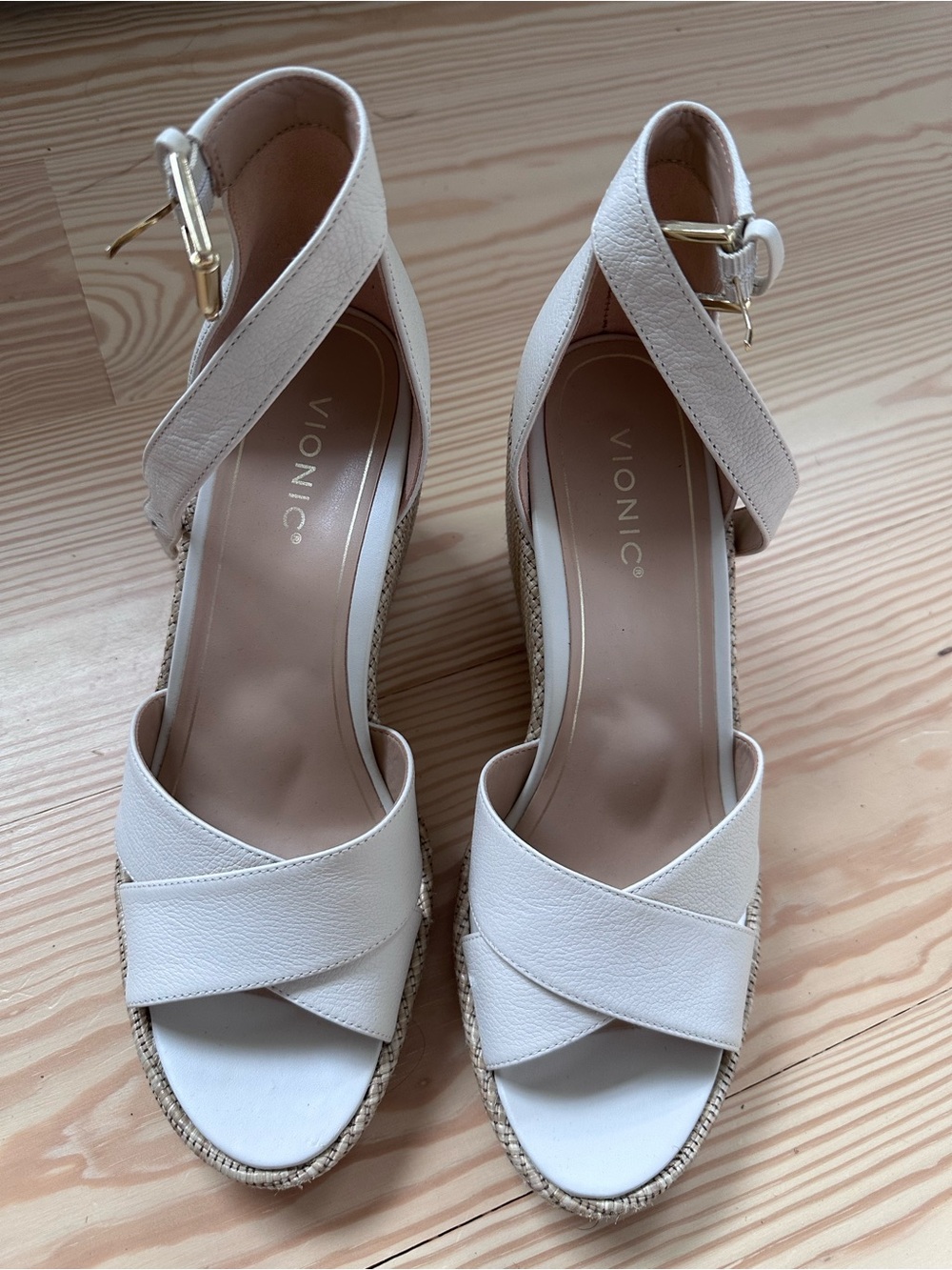 Vionic White Crisscross Espadrille Wedge Sandals with Ankle Strap